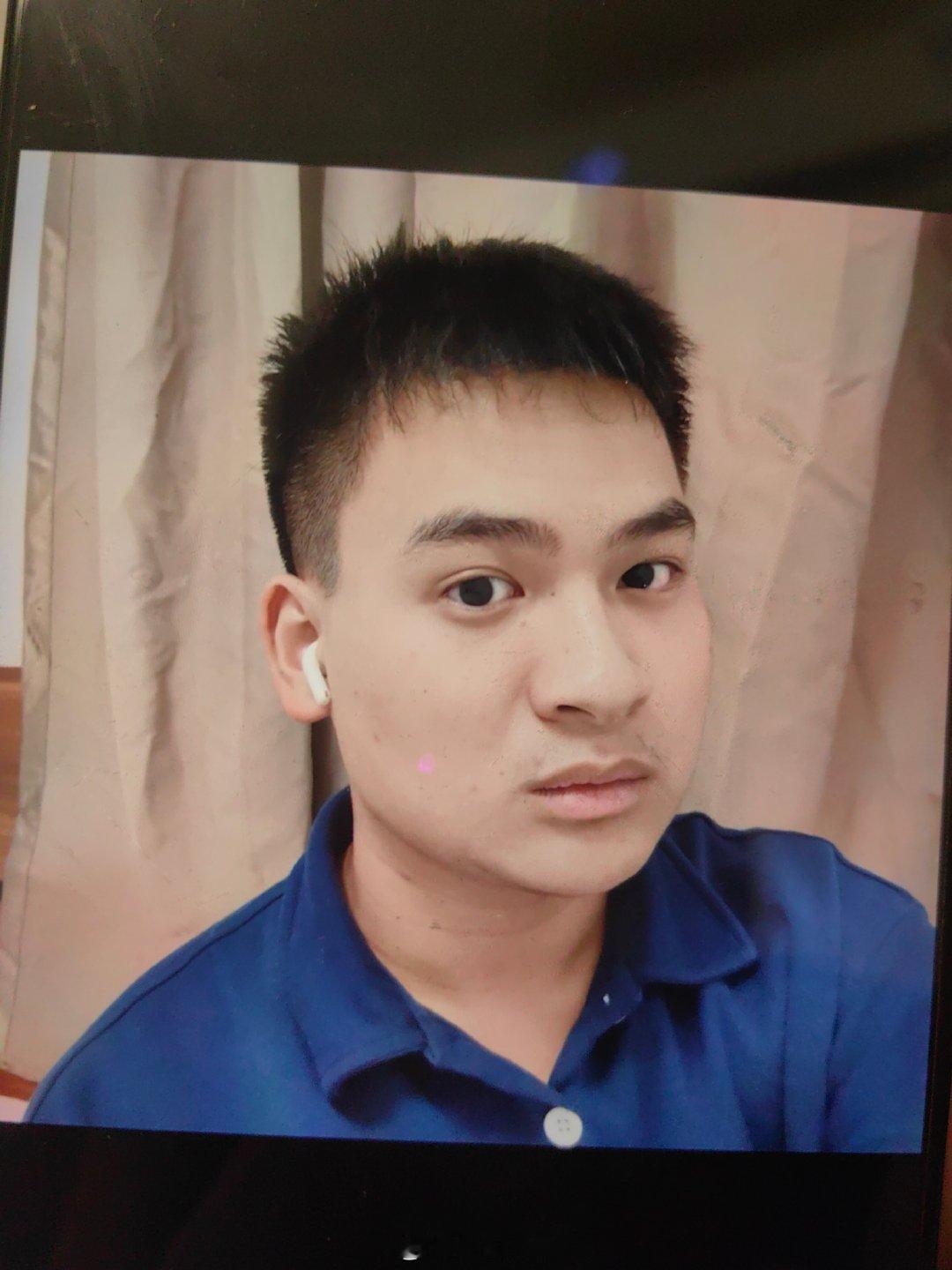这个旧手机mate20怎么随便拍都比我现在的50好看，真的更有气色[白眼][无聊] ​