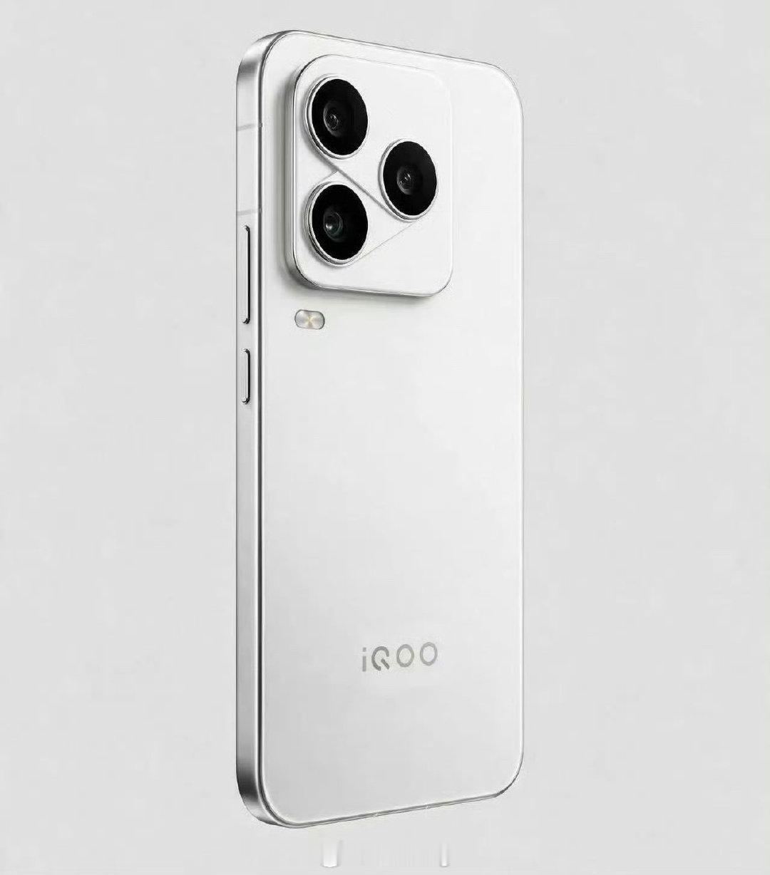 好家伙，iQOO 16的消息越来越真了啊！好看吗？ ​