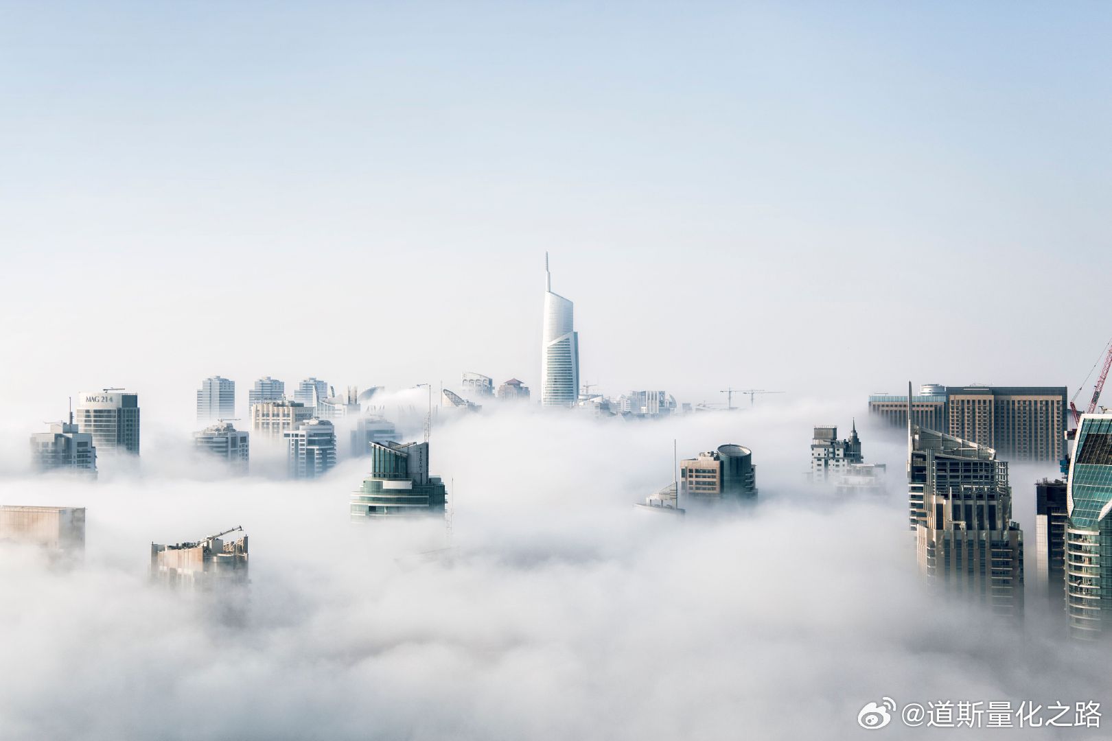 【盘中宝】具身智能产业关键的基础设施，这一领域掀起建设热潮，这家公司可为机器人厂商提供相关服务 ​