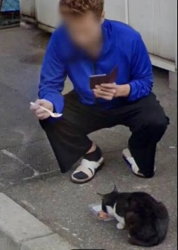 哥们以后在道上还怎么混 ​