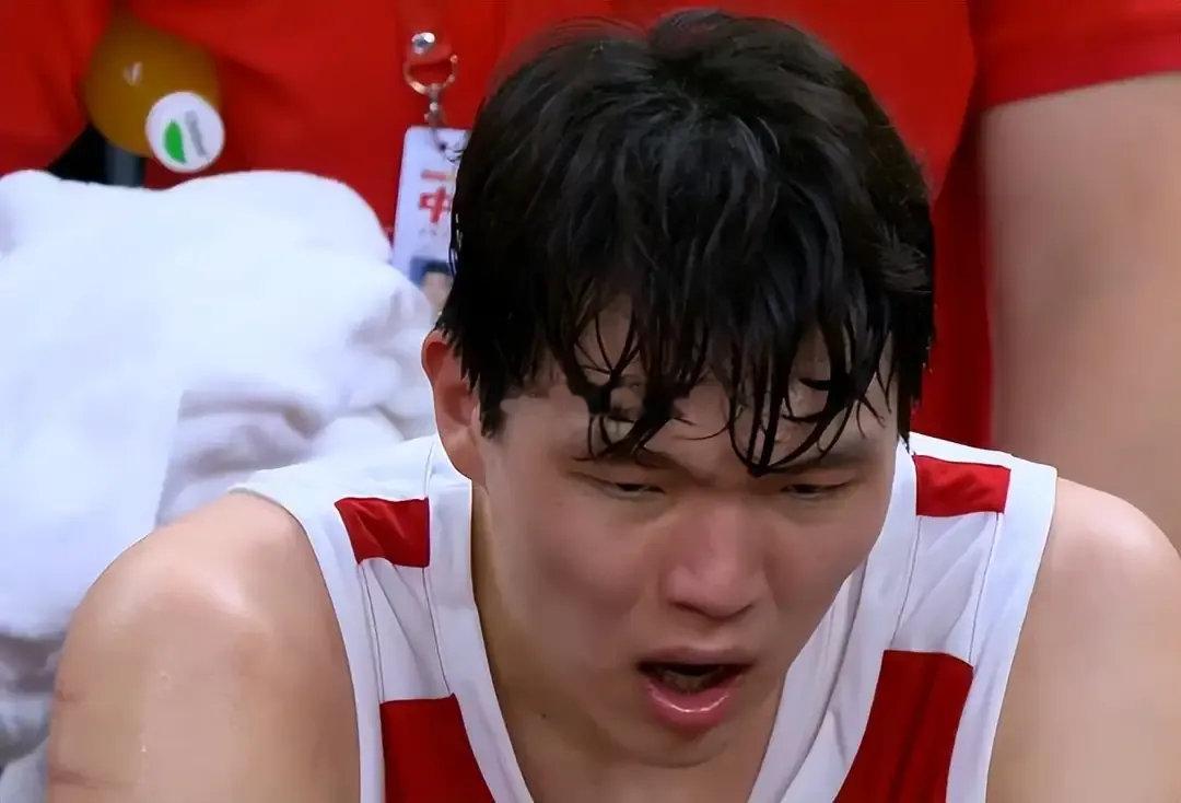 不出意外，接下来这几个将退出中国男篮 1.曾凡博，名气与实力不符 2....