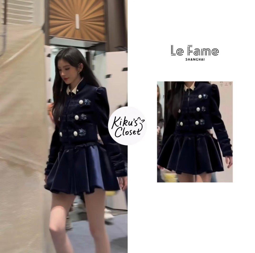 这居然是同一套品牌衣服
鞠婧祎真的好适配 ​