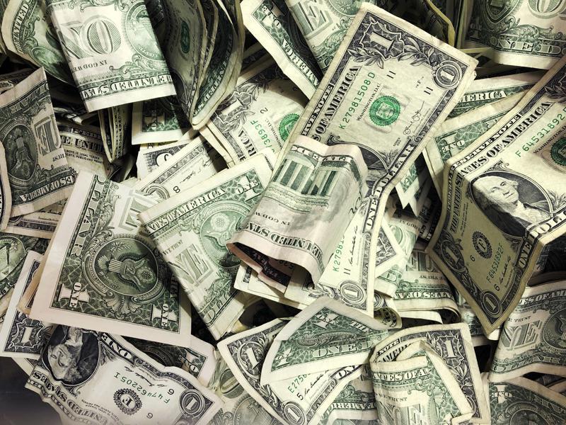 【社安金明年或迎大涨幅每月多领约$74】7月14日CBS报道，美国老年...