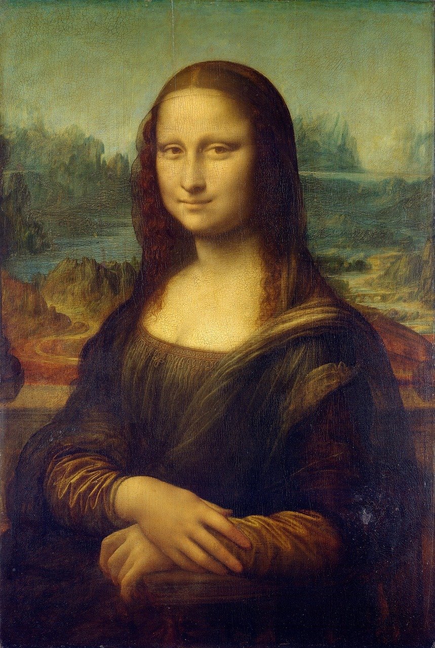 看Lisa在纪录片里提到爷爷在她生日当天离世，申请回国却被前公司阻拦，连最后一面都没见到，真的太让人窒息了。外人只看顶级爱豆光鲜亮丽，背后连见至亲的自由都被严苛管控。这种无法弥补的遗憾换谁都会记一辈子，支持她跳出束缚做自己的主人。 #曝Lisa不被允许见爷爷最后一面# ​
