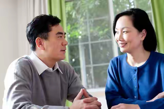 54岁才懂：婚姻最好的状态，是“搭伙过日子”不是“改造对方”