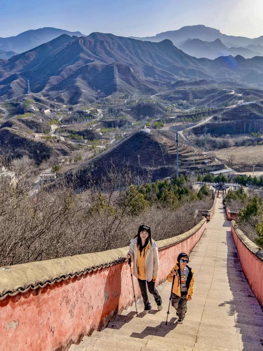 京郊1h🚗小众徒步路线‼️20mins登顶明代古寺