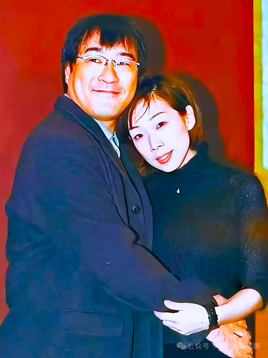 李宗盛演唱时经常和台下观众互动没有明星架子，可两段婚姻都遗憾散场，李宗盛把答案写进旋律。……
舞台之上的李宗盛，从来没有高高在上的距离感。开演唱会的时候，他爱和台下的歌迷闲话家常，随性聊天，说笑打趣，没有半分明星的架子。观众喊他小李，他笑着回应，就像一位相识多年的老朋友，亲切又随和。 
可就是这样一