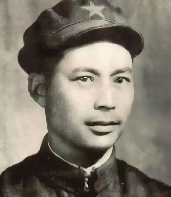 1952年，67军军长李湘牺牲后，上级打算让副军长李水清接任，李水清却拒绝了：“不去，好不容易有学习的机会，现在学习更重要！”
 
很多人读到这段史料，第一反应都会觉得意外。战场上军长牺牲，部队群龙无首，正是急需有人站出来稳住局面的时候，放到一般人眼里，接任军长是莫大的信任与荣誉。李水清当时担任67