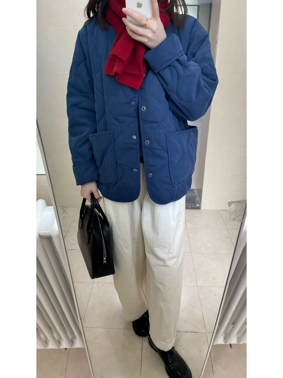 实穿又保暖的藏青棉服