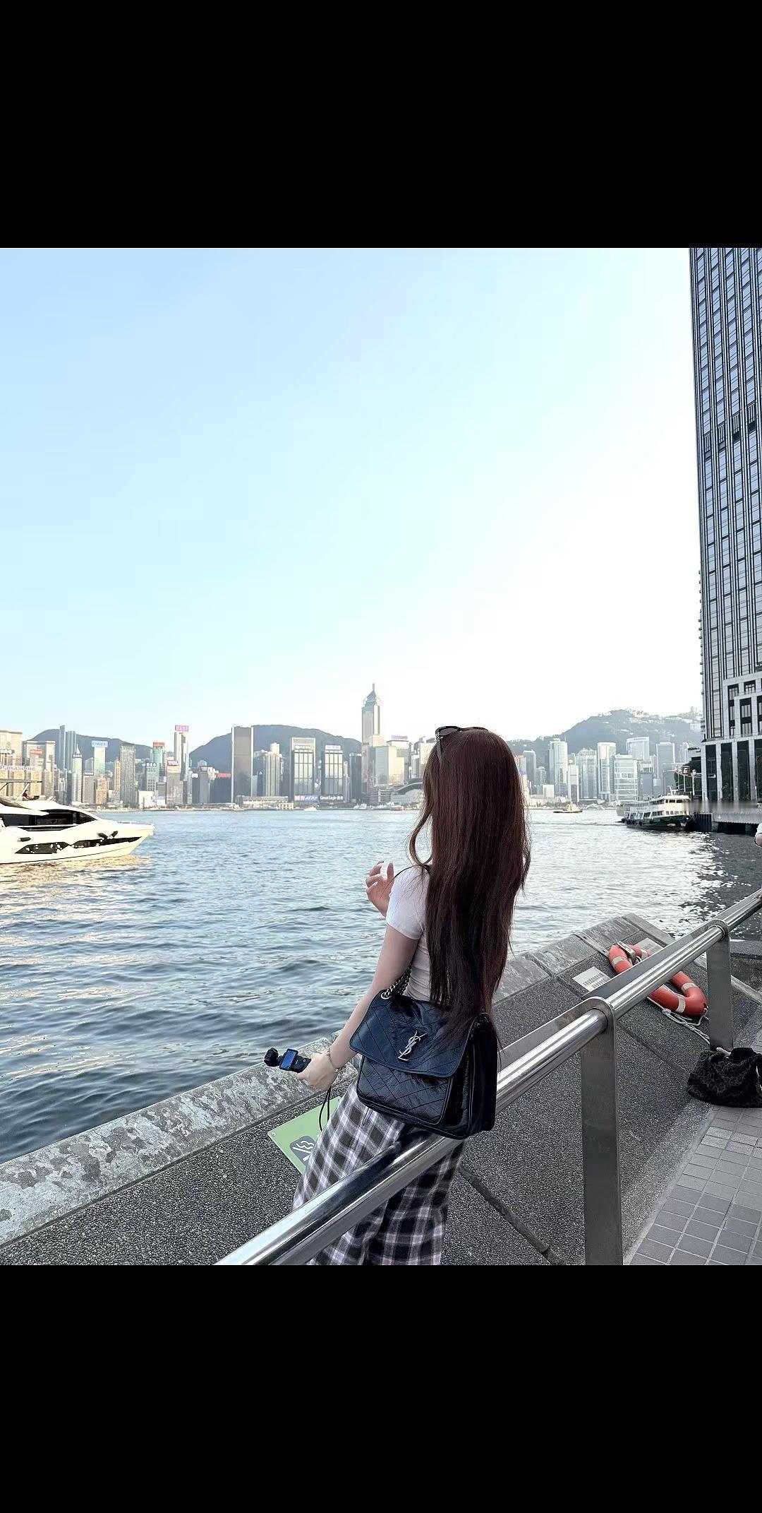 希望今晚听歌的人和星星都没有意外没有意外