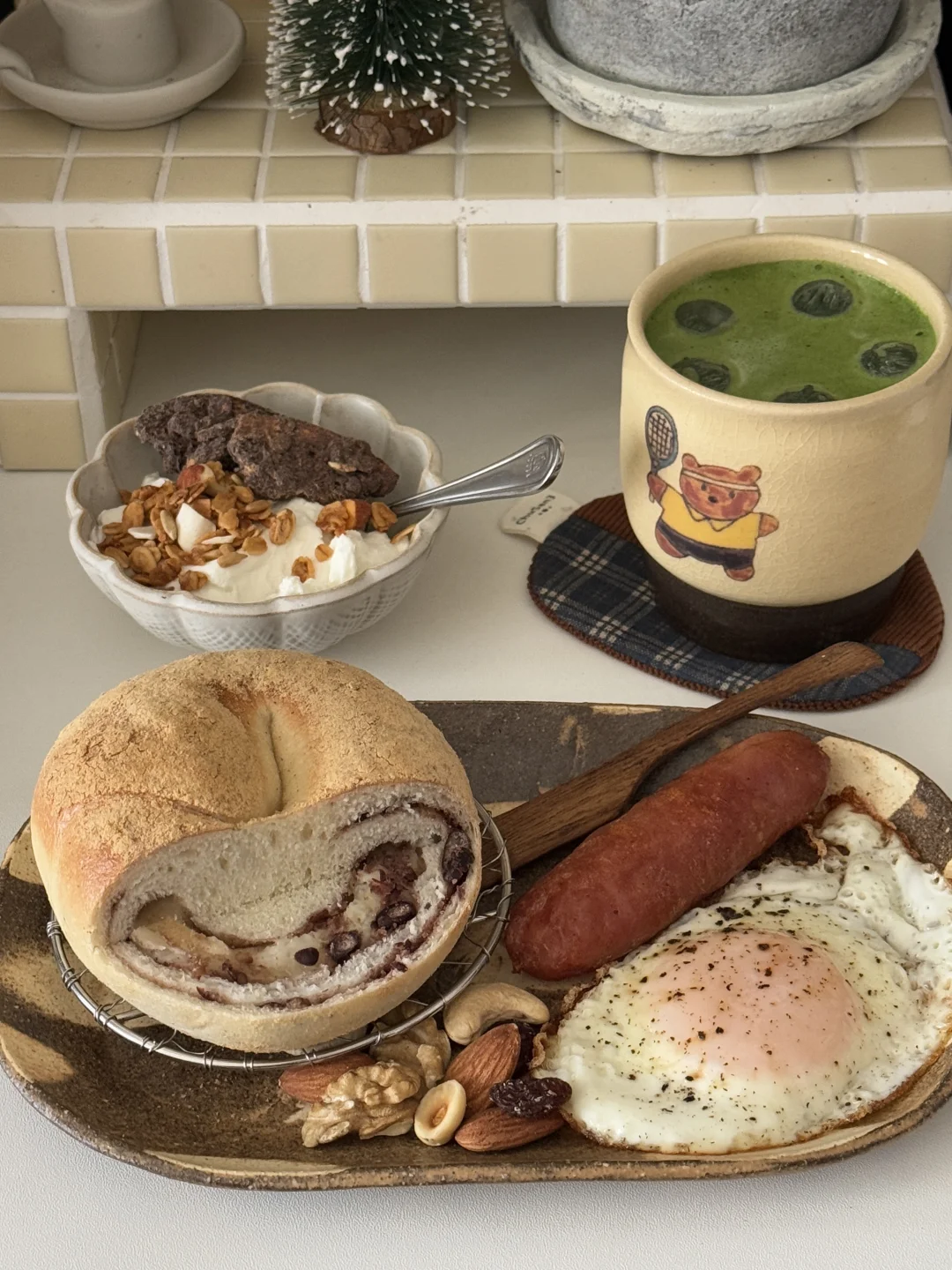 祝大家新年快乐🧧又回归吃三件套日常啦🍽️