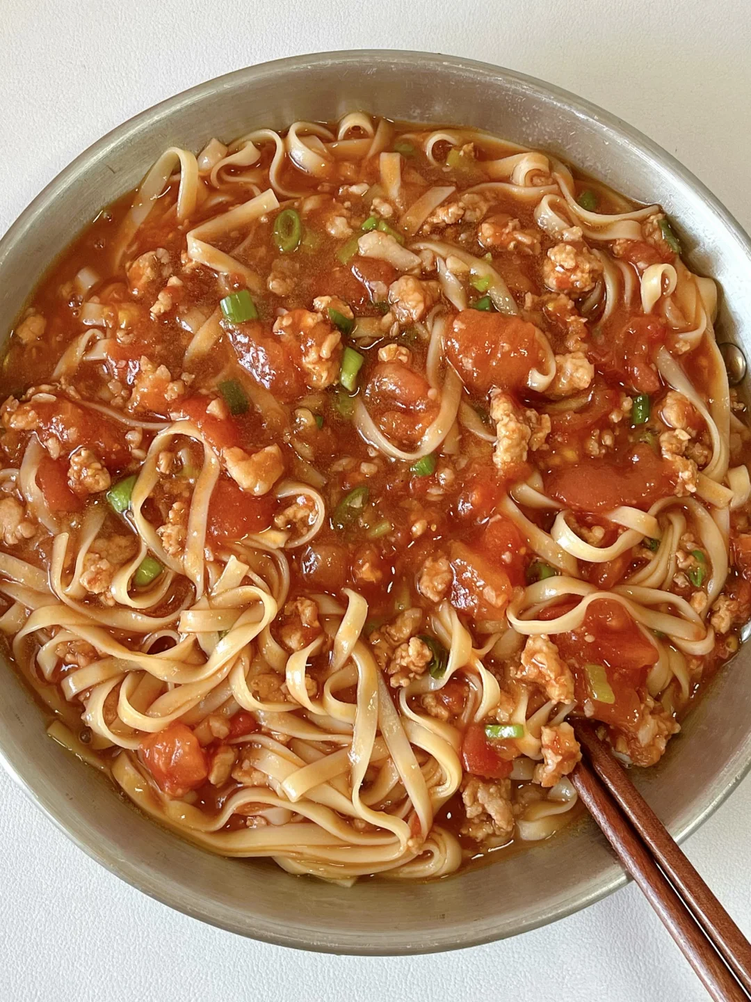 我妈做的肉酱拌面，真的太太太好吃了！！！