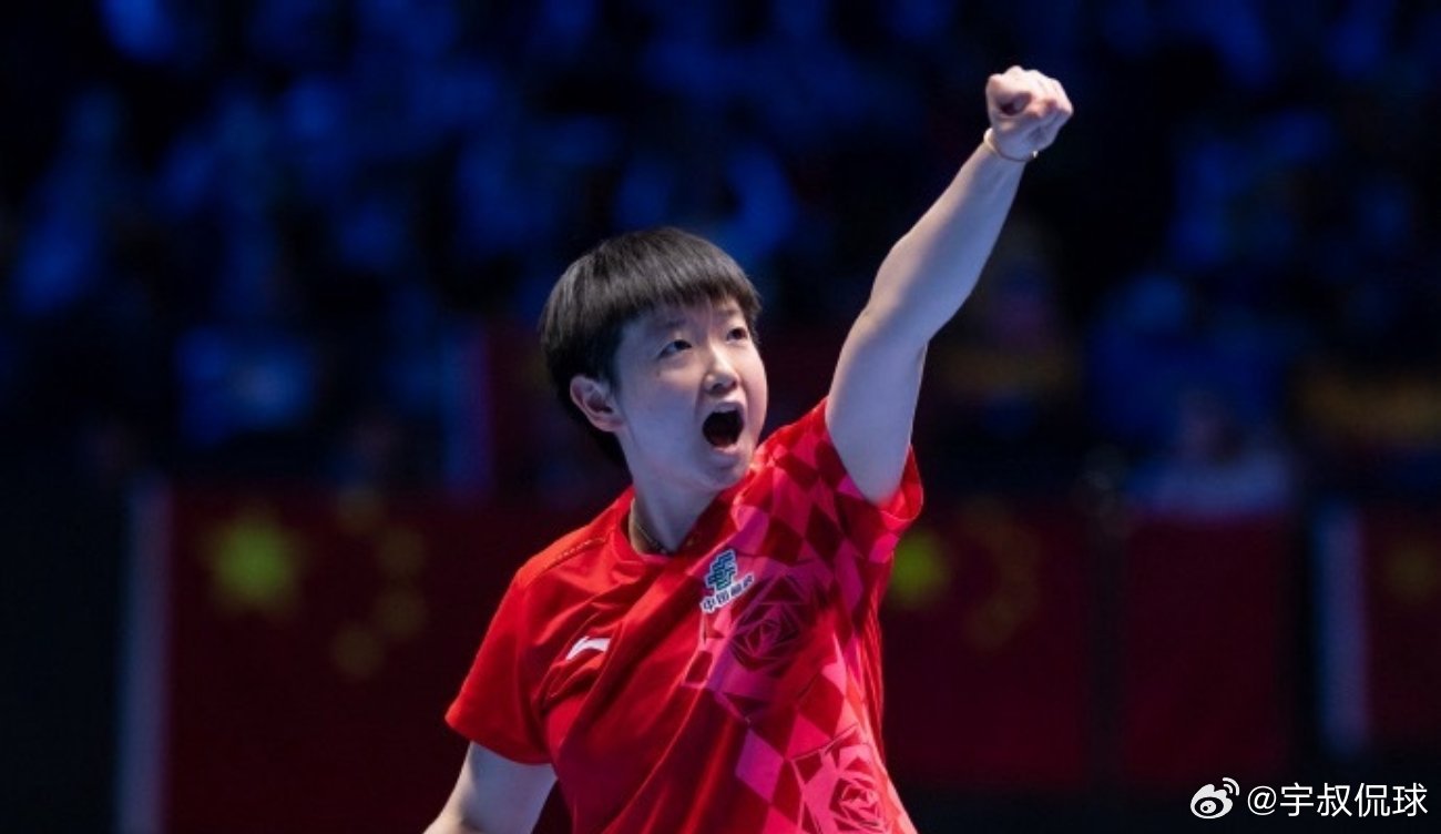孙颖莎去年香港总决赛因脚伤退赛，今年也多次缺席多站赛事，现在只能遵医嘱休养调整。8月20日她进入崇明基地封闭集训，预祝莎莎亚运会一切顺利。 ​