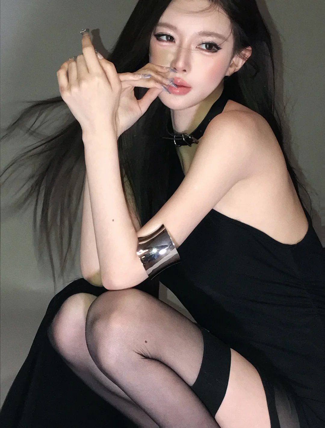 Hi