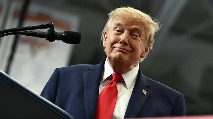 一夜双线崩盘！俄军狂炸乌能源命脉，美国背后一刀锁死乌军战力

俄乌战局迎来惨烈一夜！10月14日凌晨，俄军发动超大规模空袭，39枚导弹+120架无人机饱和打击乌克兰能源核心。

基辅3座主力热电厂、特里皮利亚电厂、哈尔科夫两座大火力电站全部瘫痪，26处电力设施损毁，超60万民众断电断暖。俄军精准打击