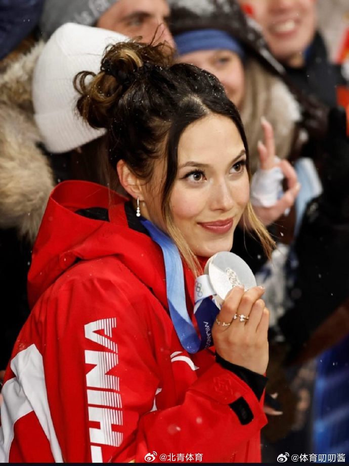 谷爱凌更新社媒发长文，回顾自己的奥运之旅  “也许我的行为让很多人难以...