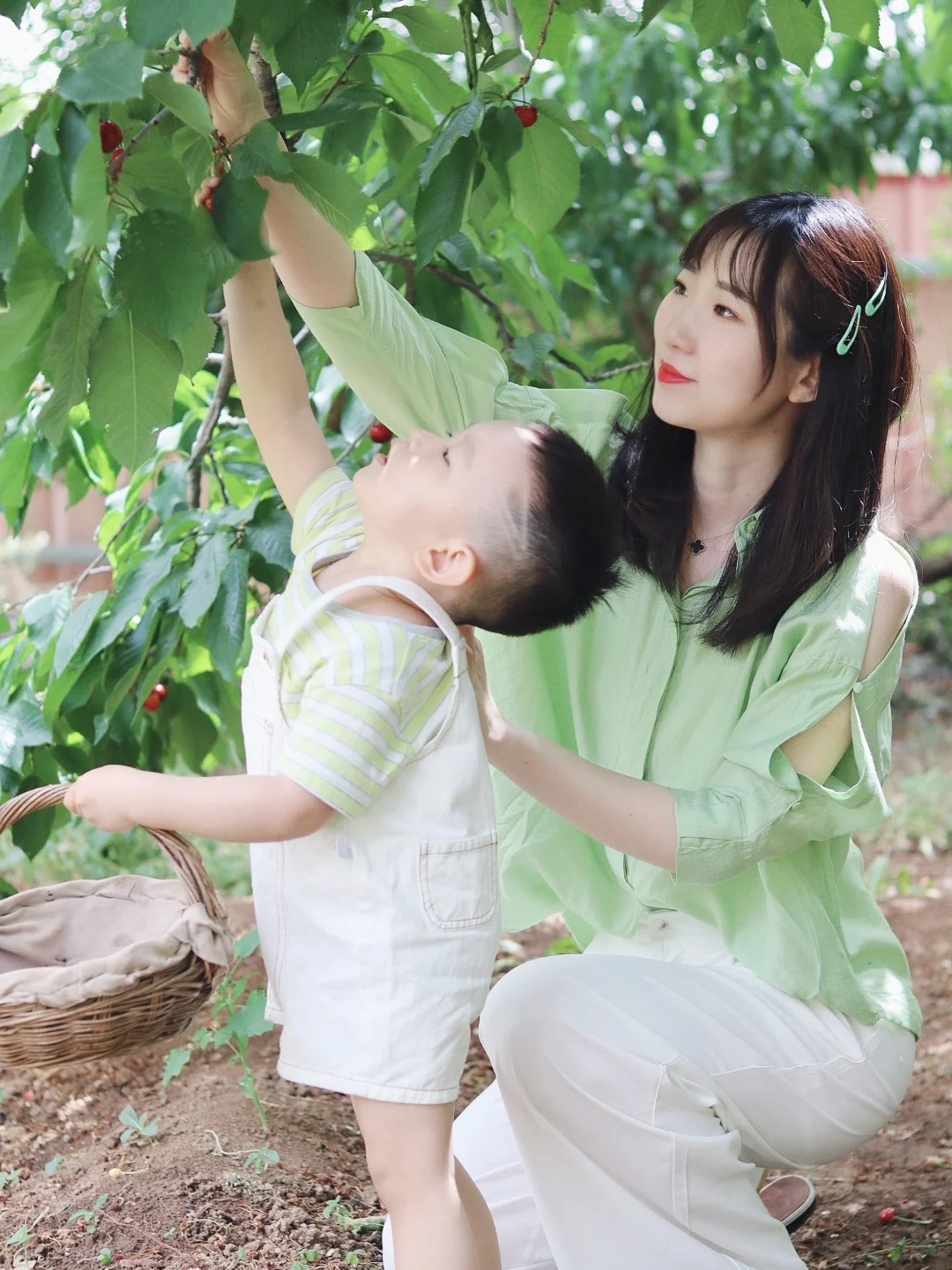 北京遛娃|在樱桃园里🍒碰撞绿色的夏天💚