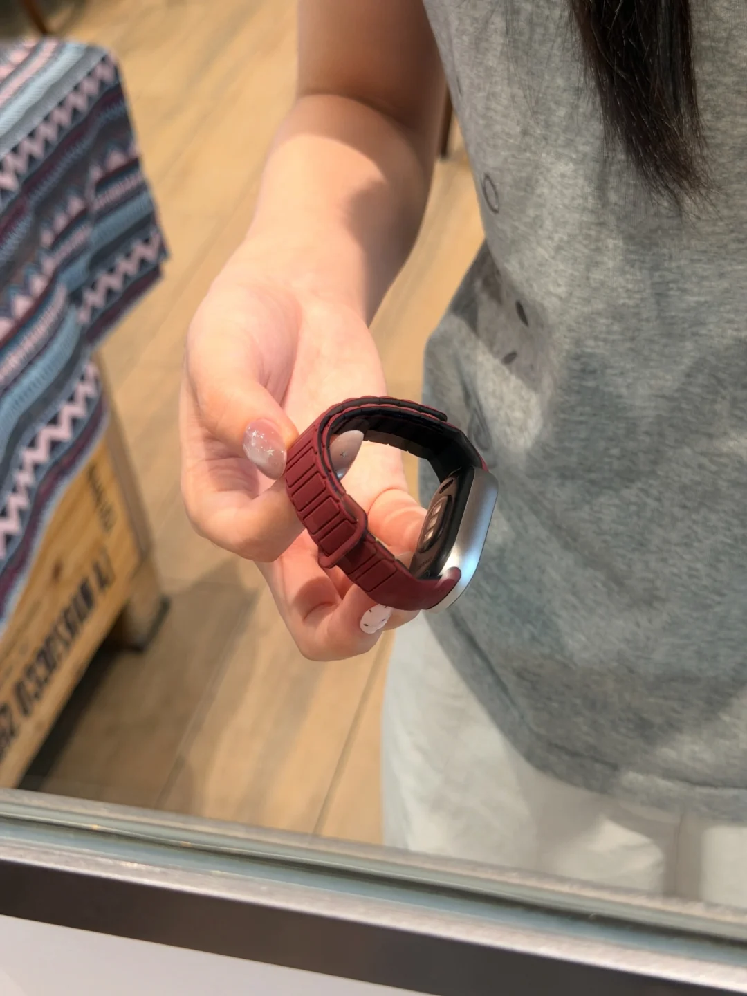 AppleWatch 红色复古风！！气质款也超爱的