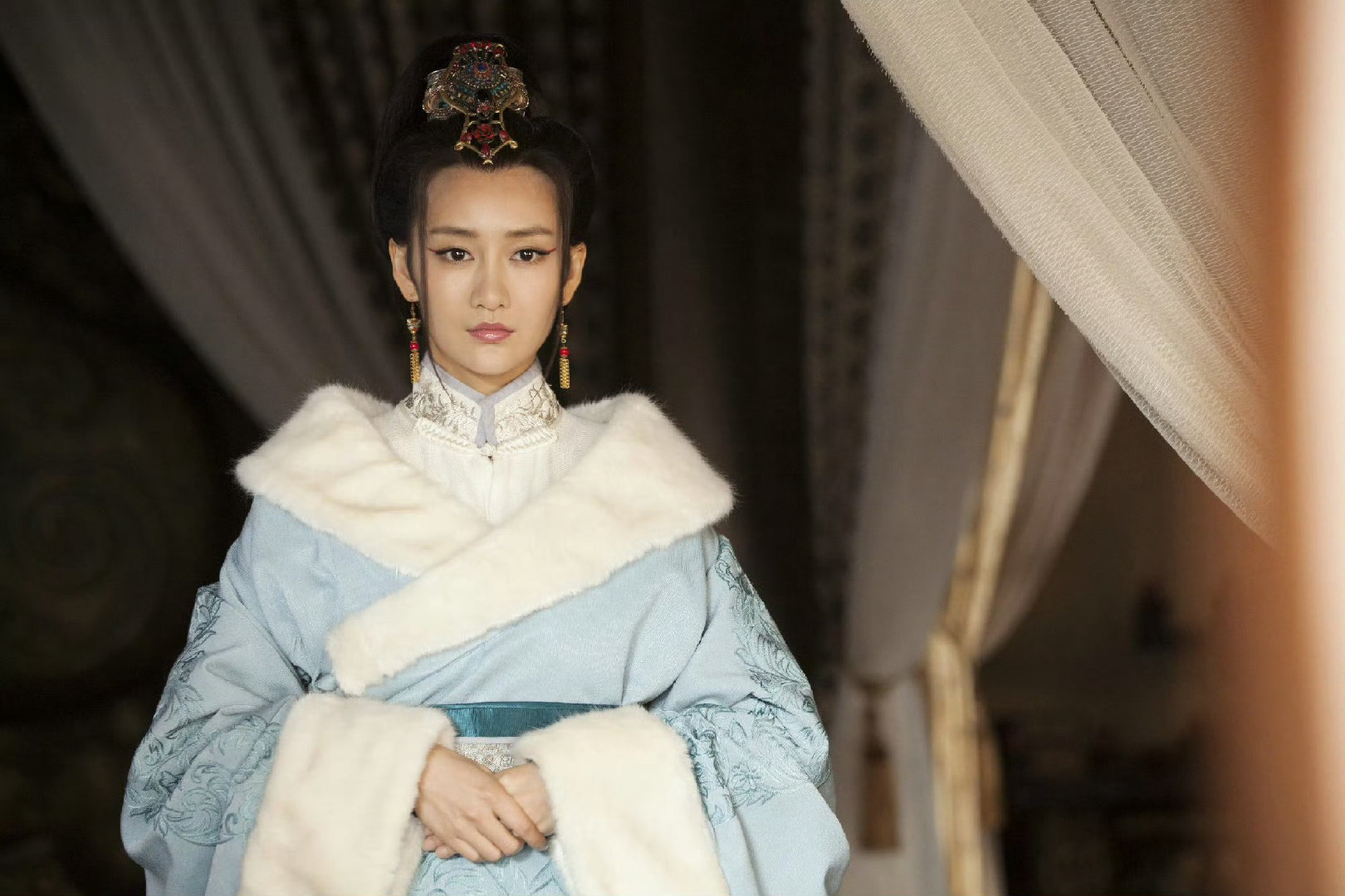 #琅玡榜开播11周年# #王鸥# 
是般若姐姐啊 
评论附秦般若官博剧照 ​