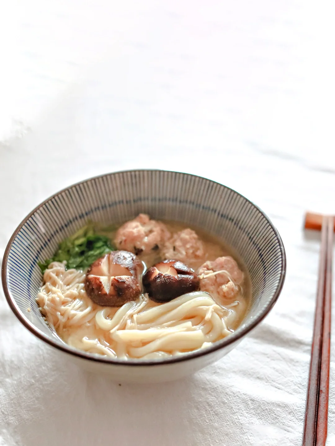 坚持做100种面不重样（5）鸡肉味增乌龙面