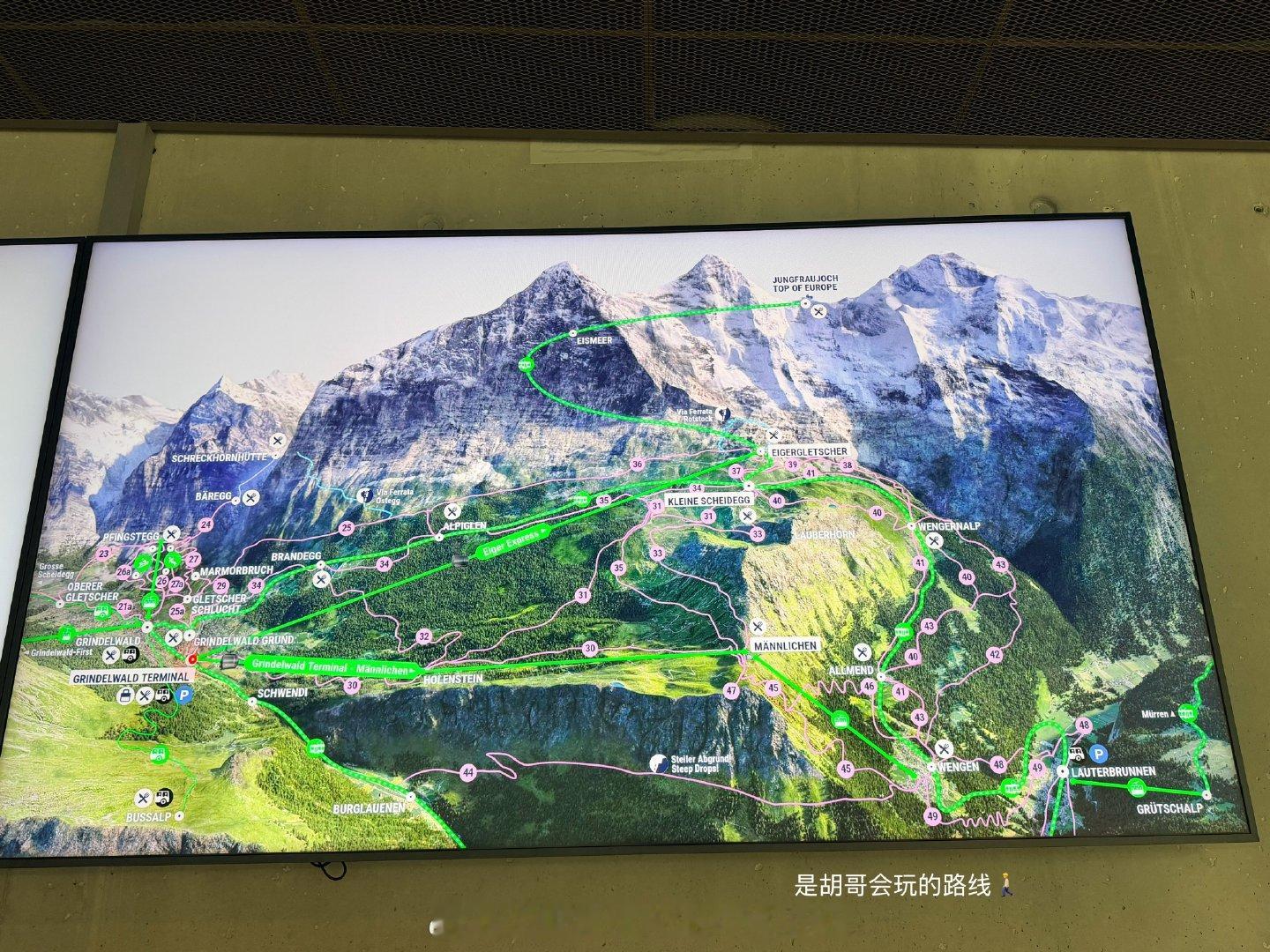 美哉⛰️
瑞士人都好礼貌好友好🇨🇭👍！ ​