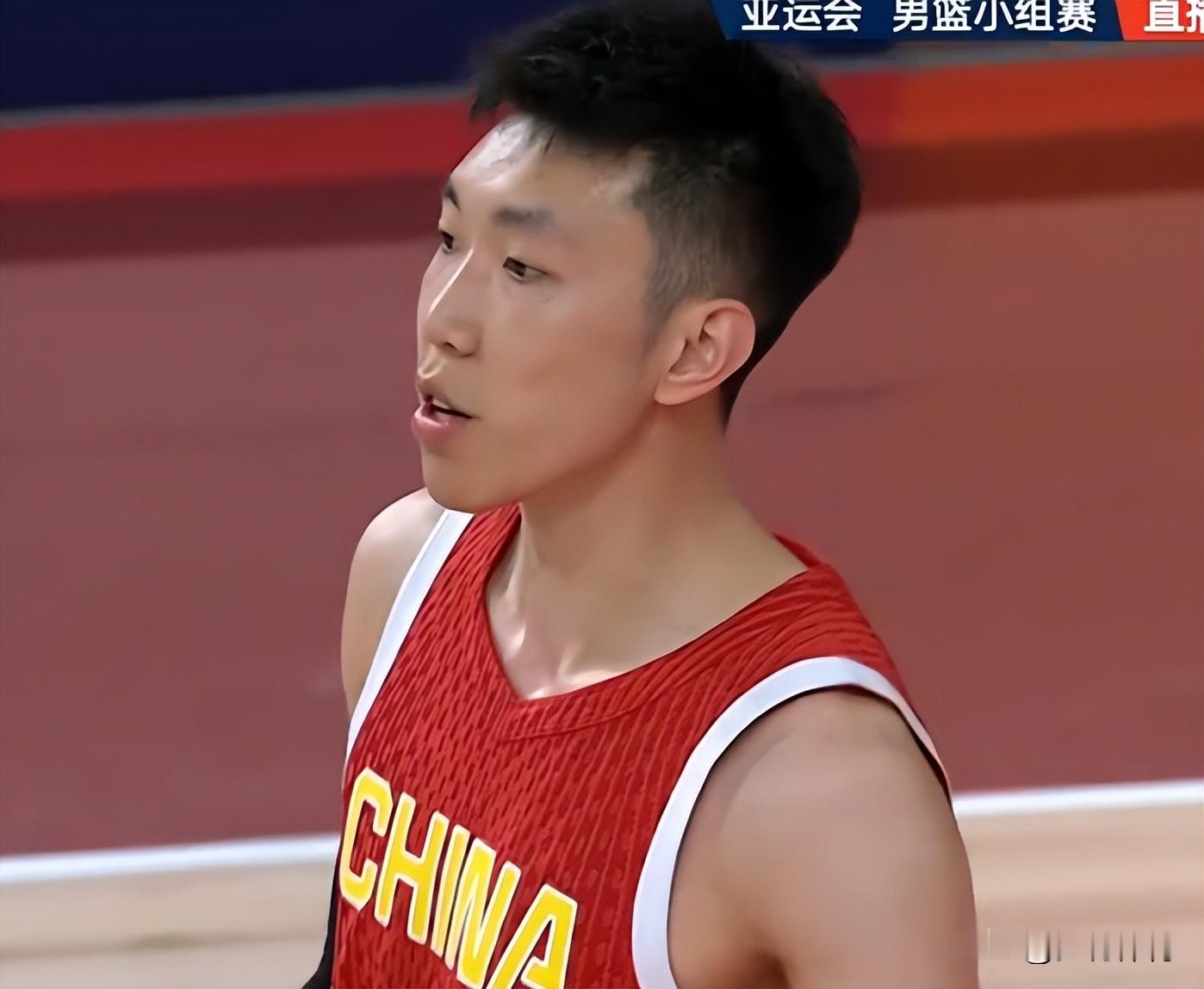 中国男篮105-59巴林！球员评分：4人满分，4人良好，2人合格