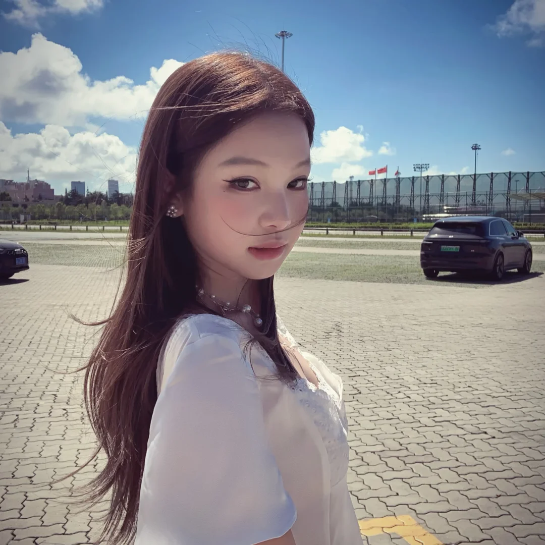 ⋆⁺₊𝓑𝓾𝓽𝓽𝓮𝓻𝓯𝓵𝔂 𝓓𝓪𝔂𝓭𝓻𝓮𝓪𝓶★˚