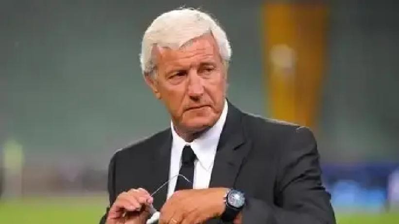 里皮七年前说不想抢钱，七年后国足0比5输给排名低4位的巴勒斯坦，足协罚了73人禁足，成年队还在原地打转
第16分钟刘洋解围踢空，第22分钟整条防线被一记直塞轻松穿透，第54分钟颜骏凌近角被打穿，补时阶段扑救失误再丢一球。重庆龙兴足球场的记分牌定格在0比5，国足队史首次输给巴勒斯坦，追平队史第四大比分