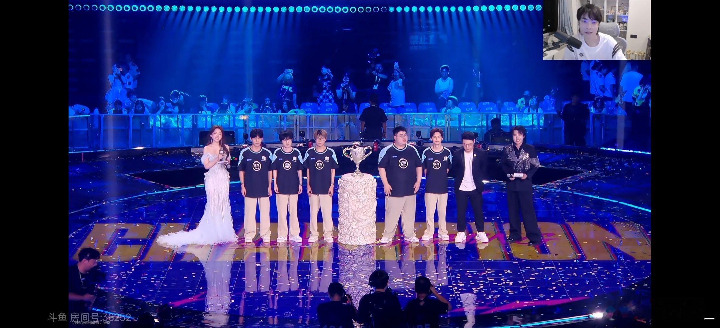 我和我妹妹一起蹲mini直播间
季后赛真的预测这四支队伍的比分
好不夸张我就是鲜奶🍼
今天的最佳导演FMVP就是我[打call]
你的胖皇 无限猖狂！！！
#郭家毅gemini[超话]# ​