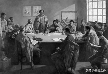 遵义会议是在几十万国民党重兵围追堵截的危急形势下召开的，它纠正“左”倾军事错误，