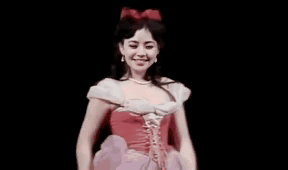 1985年，25岁的宋丹丹表演话剧 ​​​