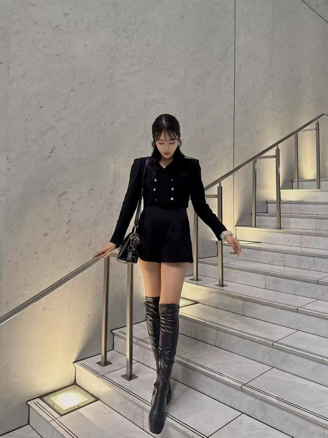 <p>时尚穿搭时尚穿搭时尚 辣妹穿搭 街拍小姐姐穿搭秀 <!--{im...