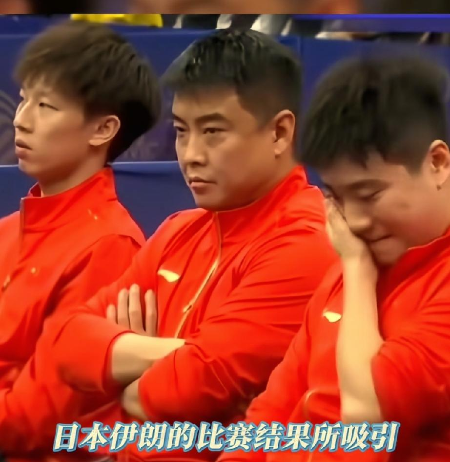 张本智和又输给伊朗人了！
2026年9月26日，爱知·名古屋亚运会乒乓球男单四分之一决赛，世界排名第四的张本智和鏖战七局，以3比4不敌世界排名第344位的34岁伊朗老将阿拉米扬，止步八强。张本赛后自己都说了，“从比赛内容来看，这几乎是一场完败”。更扎心的是，此前两人三次交手，张本全胜。也就是说，排名