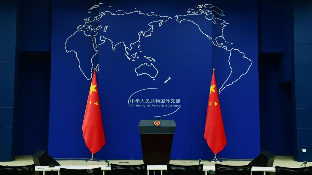9.18号中国外交部：
95年前的今天，日本军国主义者发动了对中国的侵略。九一八事变是日本政府长期向日本民众隐瞒的战争阴谋。绝大多数日本人直到80年前开始的东京审判，才了解到真相。

日本愈发盛行的历史否认主义确实令人担忧，其危险性不言而喻。即使在今天，日本教科书仍在淡化日本侵略的本质，日本右翼势力