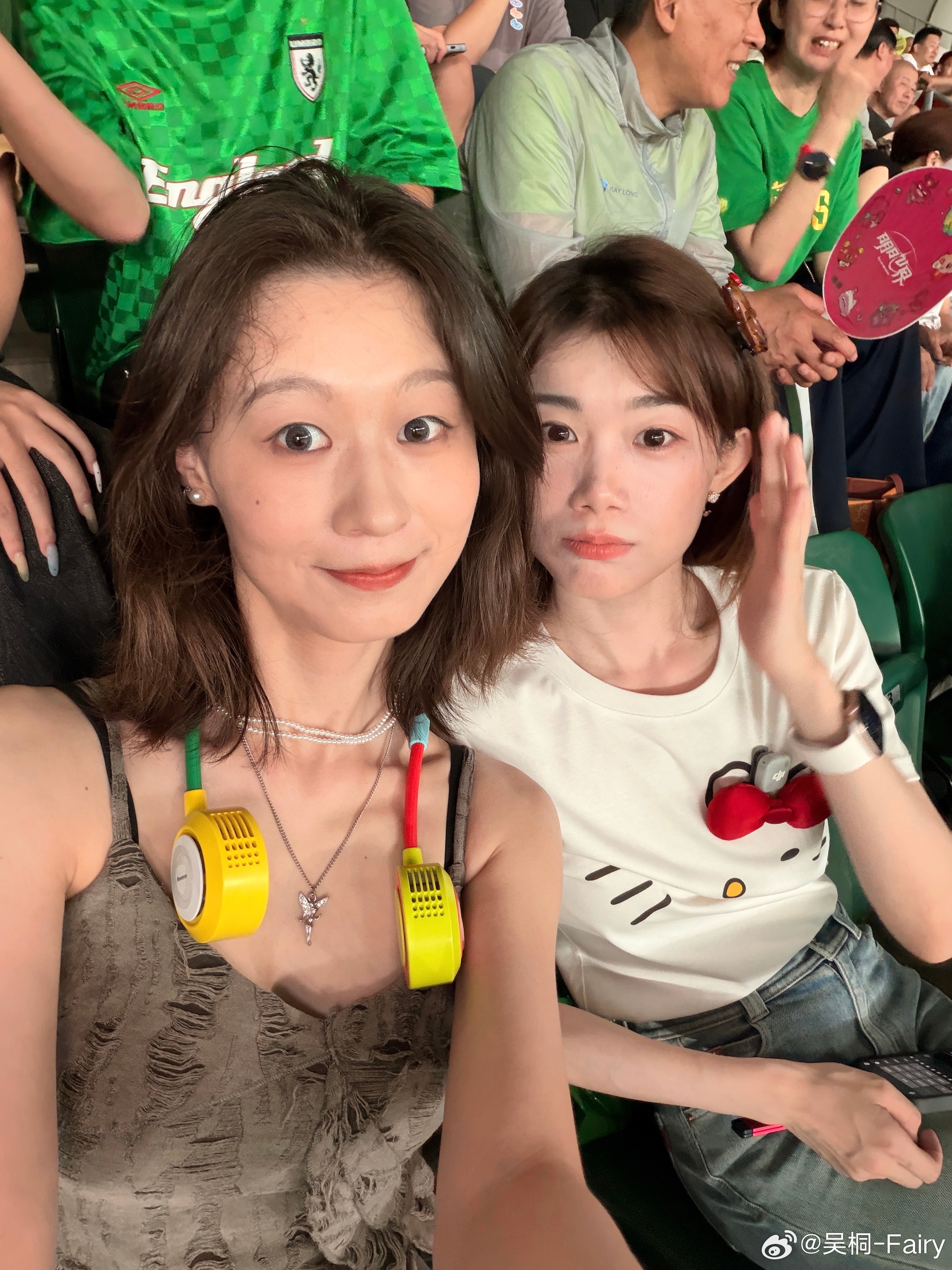 这场没发赛后即评是因为录完回来发现视频没声音[皱眉]

简单说一下就是大家真的都太累了，八天三场，替补席四个U21，人手也不够充分，尤其是玉宁和法比奥这赛季没替补，到最后大家都肉眼可见的跑不动了。
一开场北京国安站位很高，而且多次创造机会，Jeff 进步挺大，尤其最近打了左前卫，不过边路传中 ​