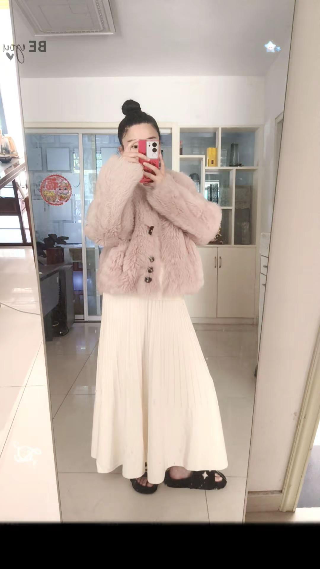 成熟女人的标准，穿貂，黄金，买包 💕