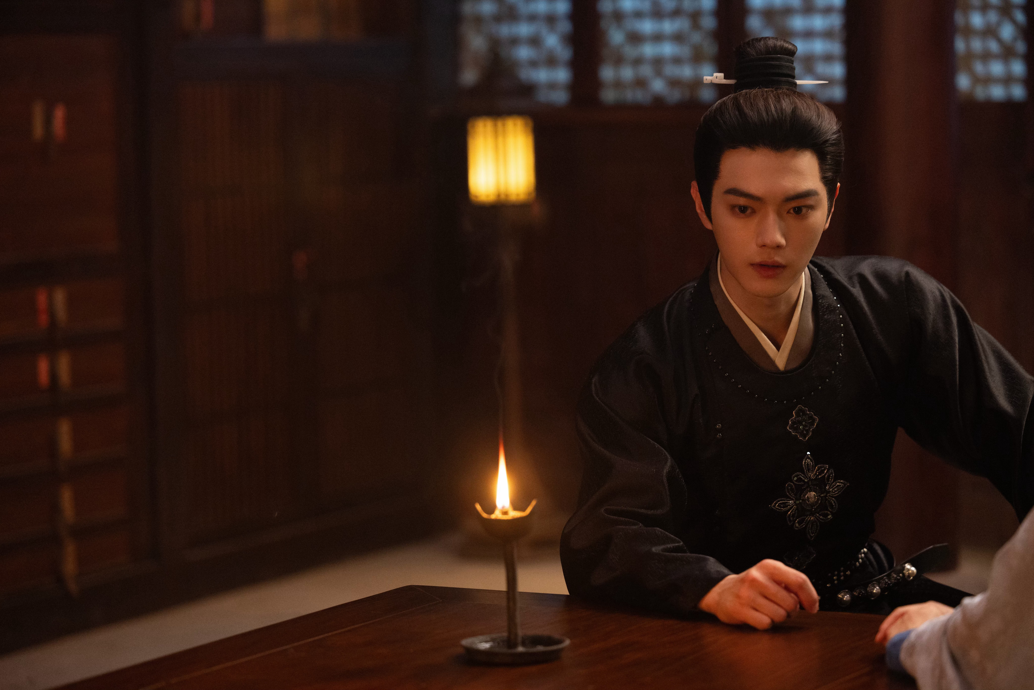 #许凯[超话]# ｜#许凯沈润# 🪭 #许凯严瑞# 
焚尽陈年贪弊，和沈润/严瑞一起守心中公义，乐见灯火。今晚18:00#一瓯春# 直通大结局，锁定爱奇艺&优酷。

#许凯一瓯春# ​