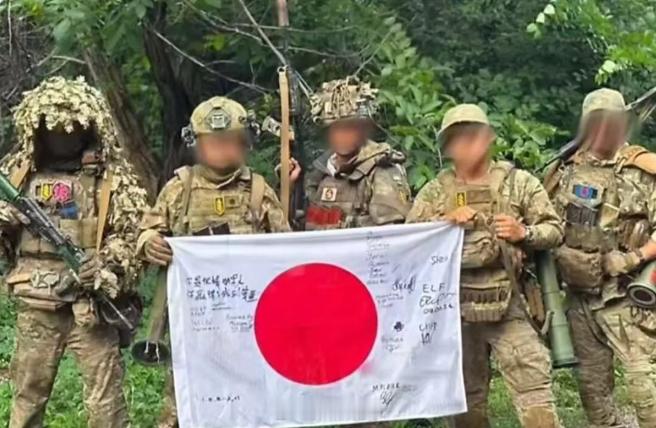 日本防相小泉进次郎表示：汲取俄乌冲突前线出现的新型作战方式，将有助于...
