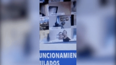 阿根廷議員視頻會上摟著女友親吻胸部被直播 怪網絡不好以為掉線-圖3