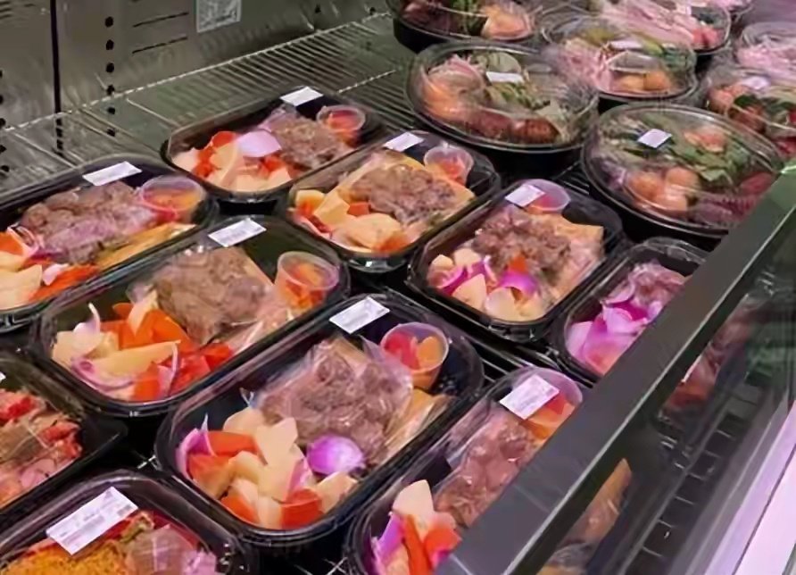 55万厨师消失？人们为什么要反对预制菜 ​