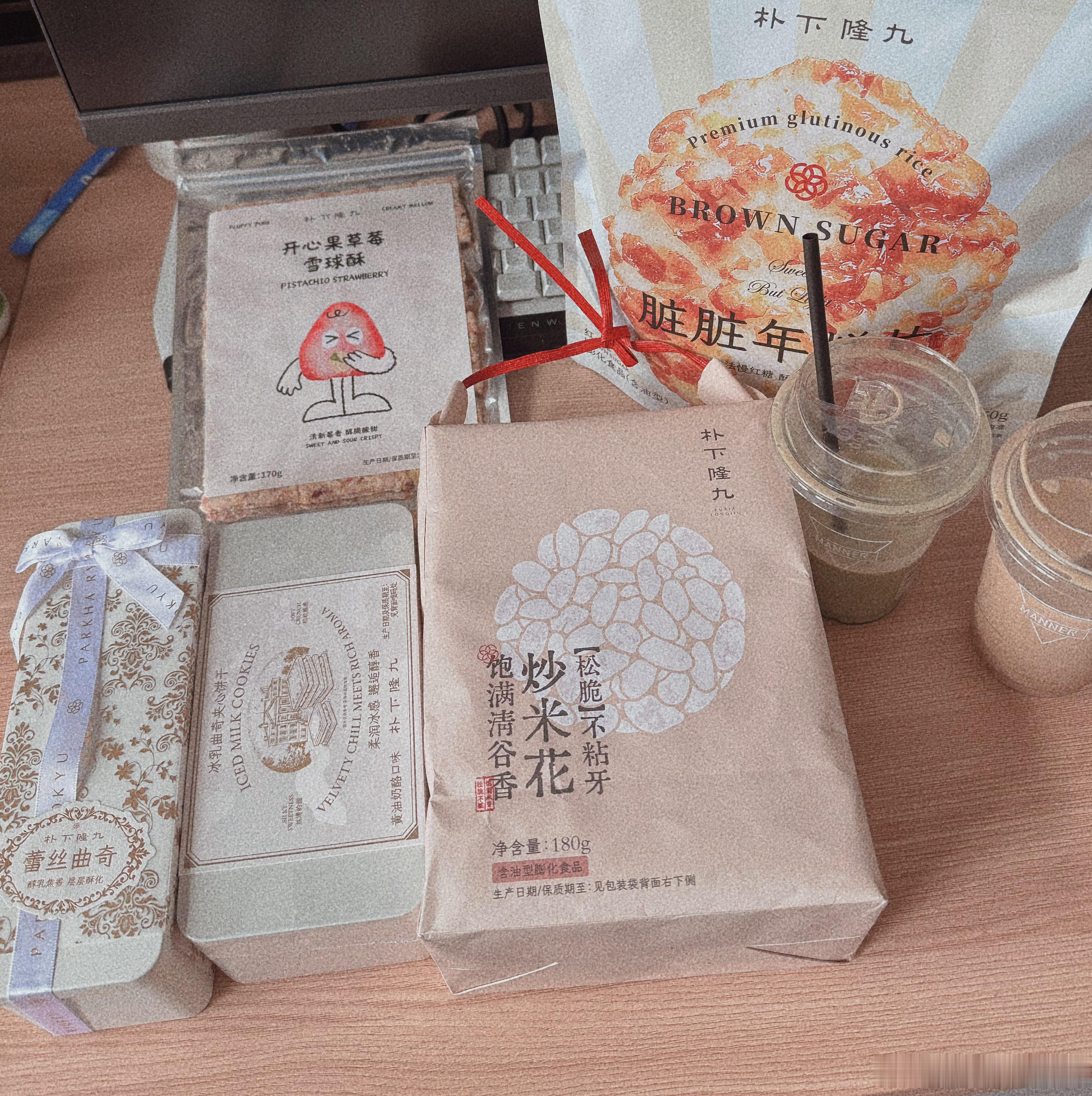 [柯基]老花老婆她闺蜜，你放心奥，老花老婆没有背着你偷偷减肥… ​​​