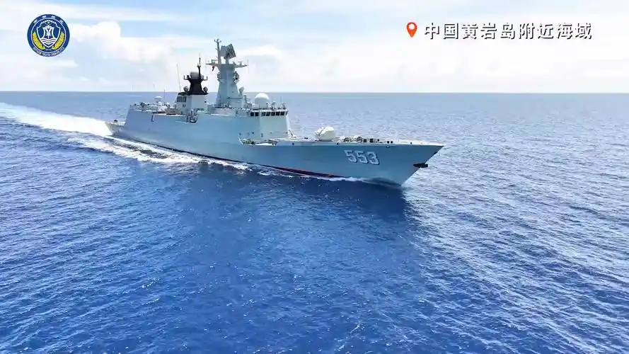 中国空军：立即离开，否则将对你采取措施！ 
9月2日，南部战区组织海空兵力，位中国黄岩岛领海领空及周边海空域开展战备警巡。官方通报写得很清楚：黄岩岛是中国固有领土。8月份以来，战区部队持续加强黄岩岛领海周边海空域巡逻警戒，进一步强化管控力度。
 
这句中英文喊话，9月2日回荡在黄岩岛上空。说话的是中