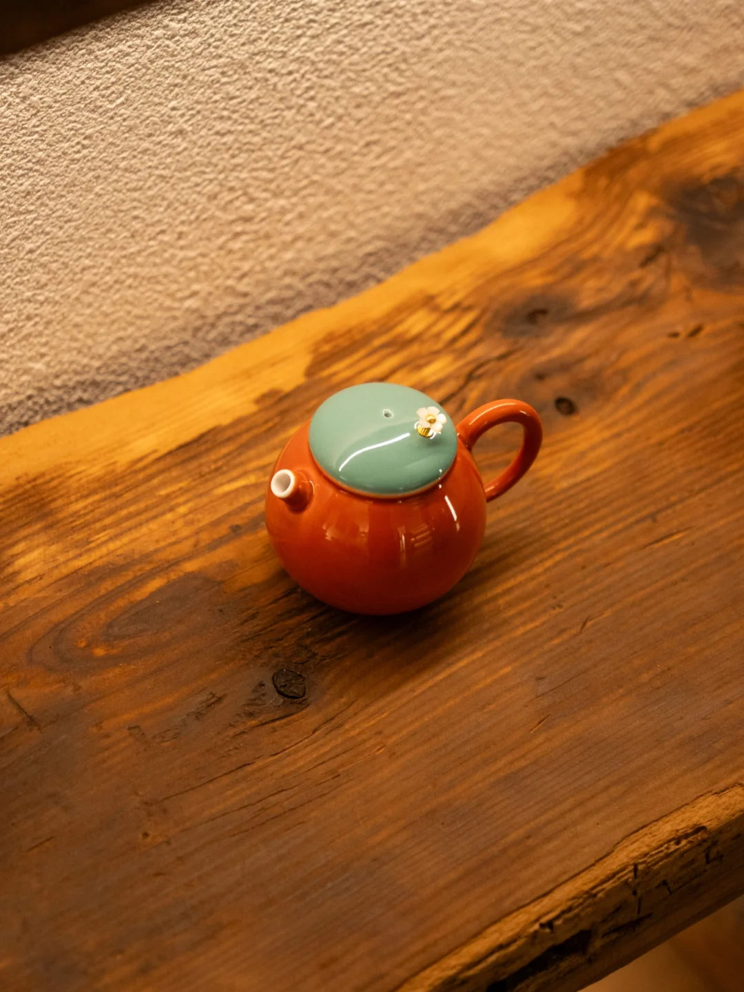 门店上新｜柿红青盖手工小壶，茶席清雅小器