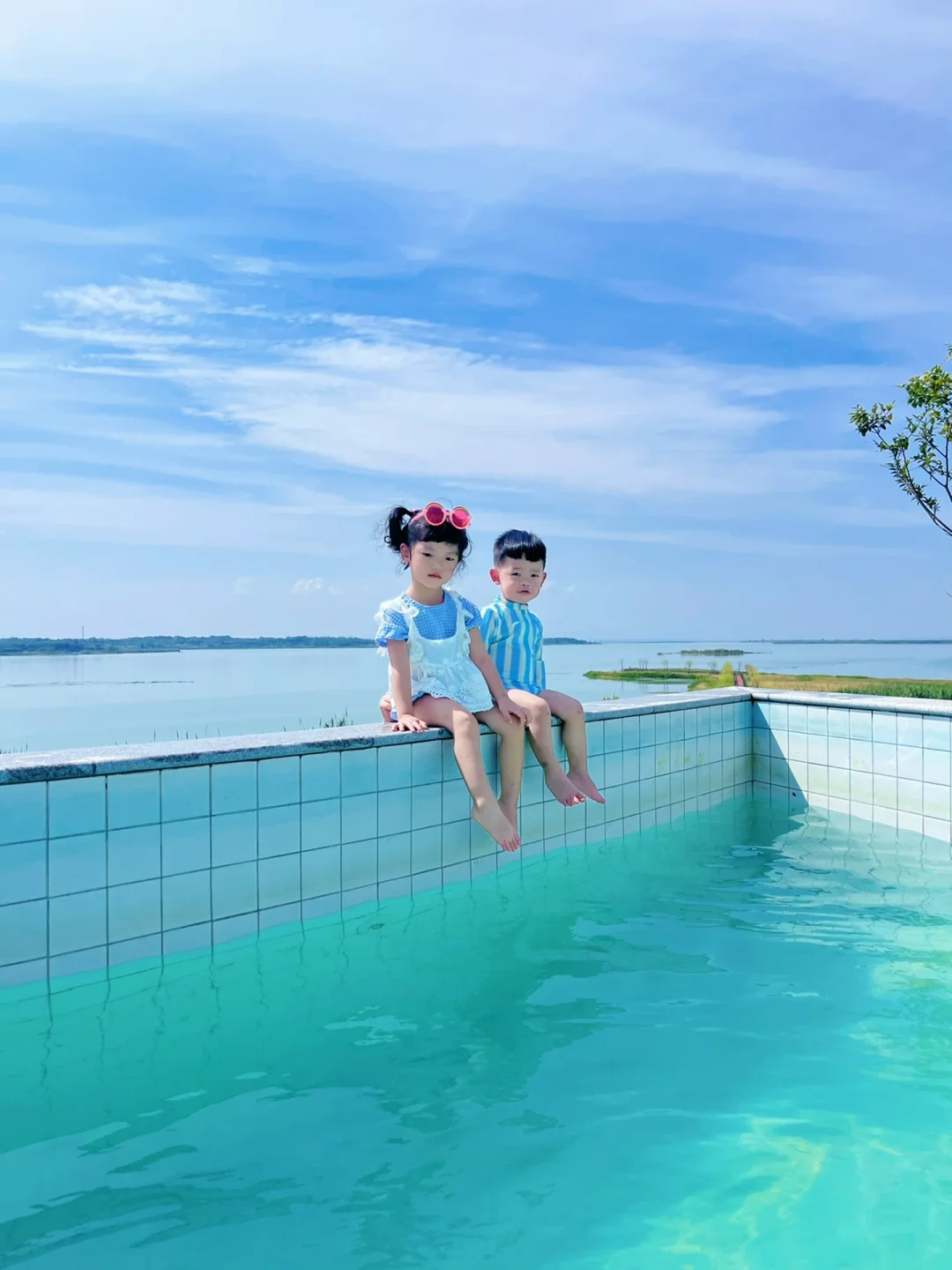 武汉遛娃8️⃣2️⃣—武汉首家湖边无边泳池🌀