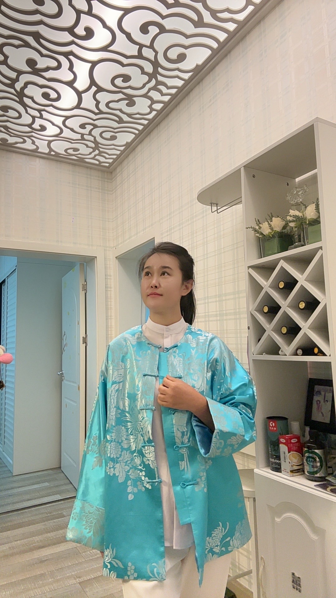 买家秀又来了哦🥰美女穿上新中式有没有又飒又酷👍