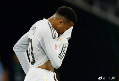 皇马官方确认：姆巴佩腿后腱受伤，每日观察伤势恢复皇马官宣法国巨星出现腿...