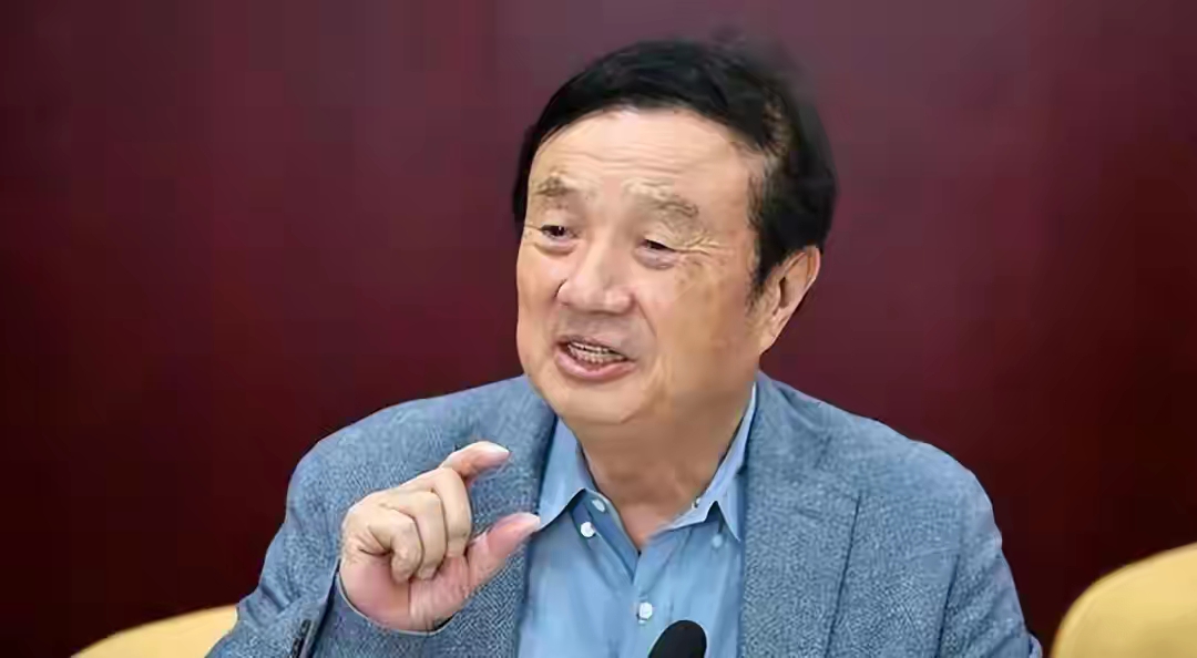 华为扛下科技霸权的重拳，为什么偏偏有人看它不顺眼？

很多人都说，在这场全球科技博弈里，华为几乎是孤身扛下了，外部霸权最凶狠的一记重拳。

在芯片、操作系统、通信设备，接连遭遇极限打压的那段日子里，很多人都捏着一把汗。

但华为不仅没有躺平，反而在重重封锁之下，一点点补齐短板，突破技术壁垒，也让整个