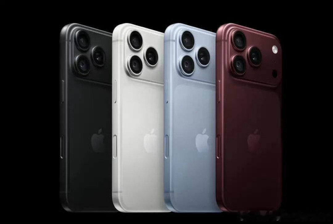 #国庆iPhone18Pro销量持续走高#emm确定吗？我怎么觉得今年换18pro的人不是很多，去年17pro销量倒是不错，估计很多人在观望iphone20吧？等20有个重大突破，毕竟18和17比并没有很大的提升，所以换新机没有很大的必要。而且经济形势也没那么好了，手机又涨价了，销量不好才正常吧[笑cry] ​