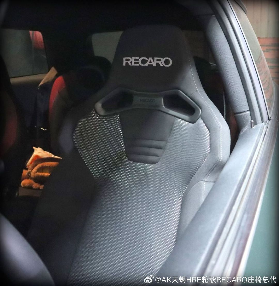 MINI F56 JCW 改装 RECARO SR-S座椅#汽车改装资讯##汽车改装##改装车##改装# ​