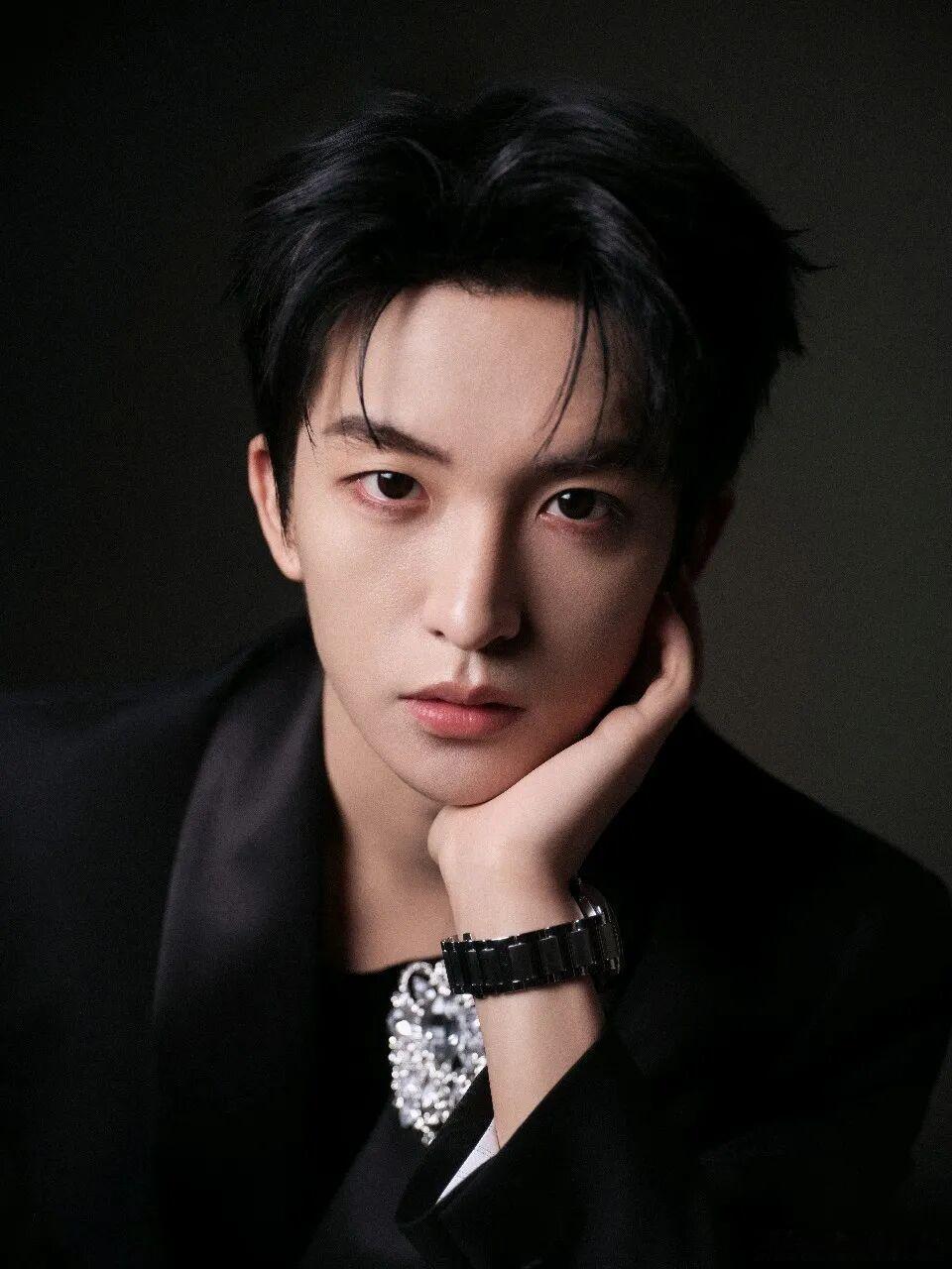 #黄子弘凡[超话]#  早上好～我的宝​